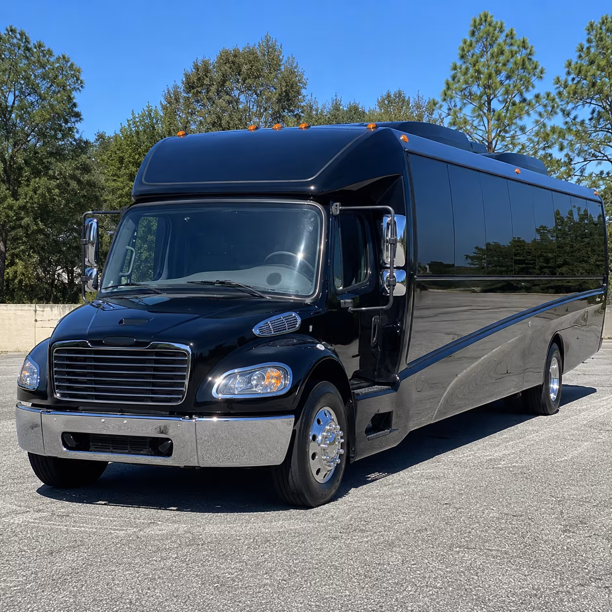 charter buses to little caesars arena shows in detroit