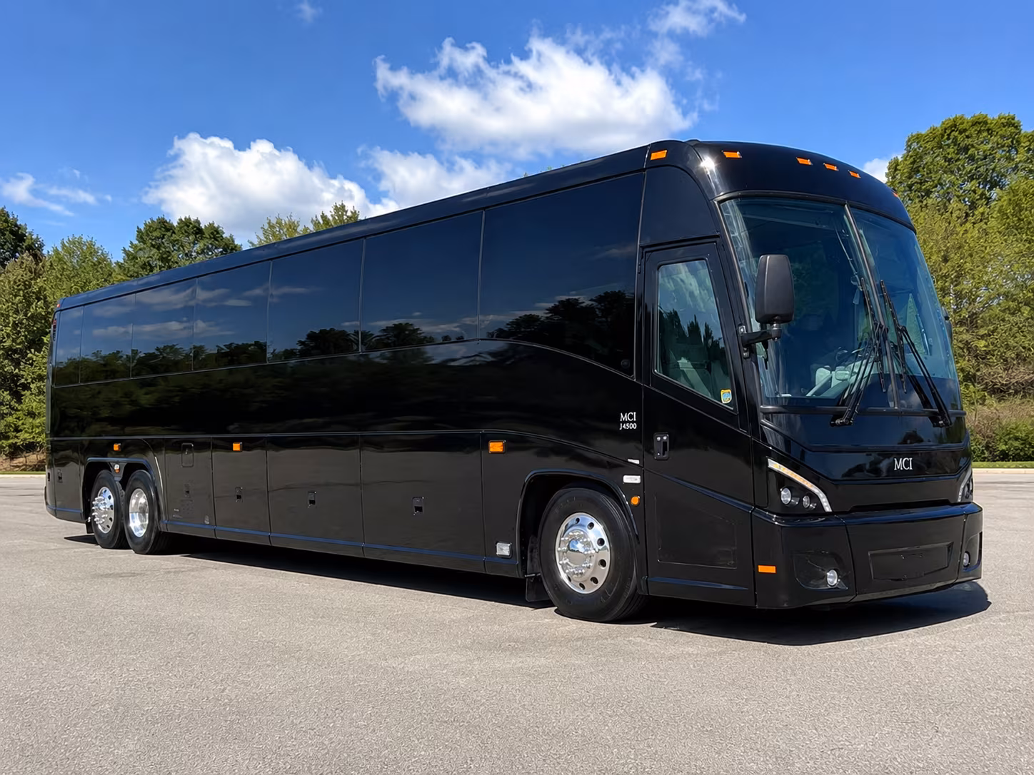 shuttle buses for military personnel traveling between troy and selfridge angb