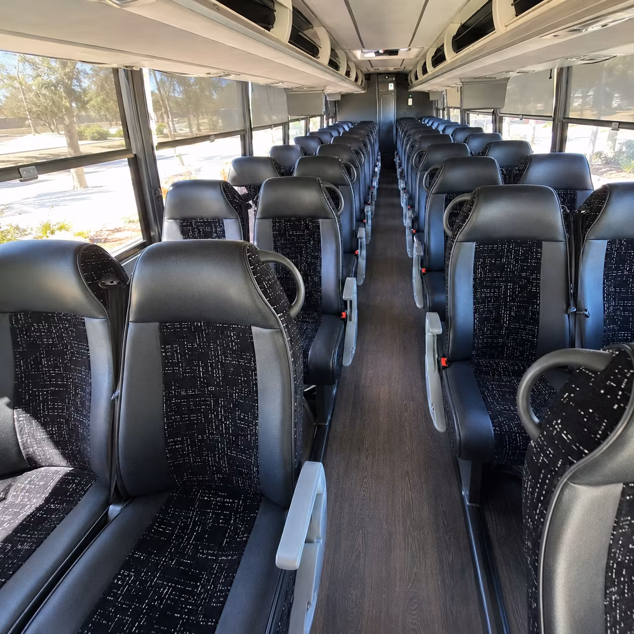 shuttle buses for weekly church services in troy michigan