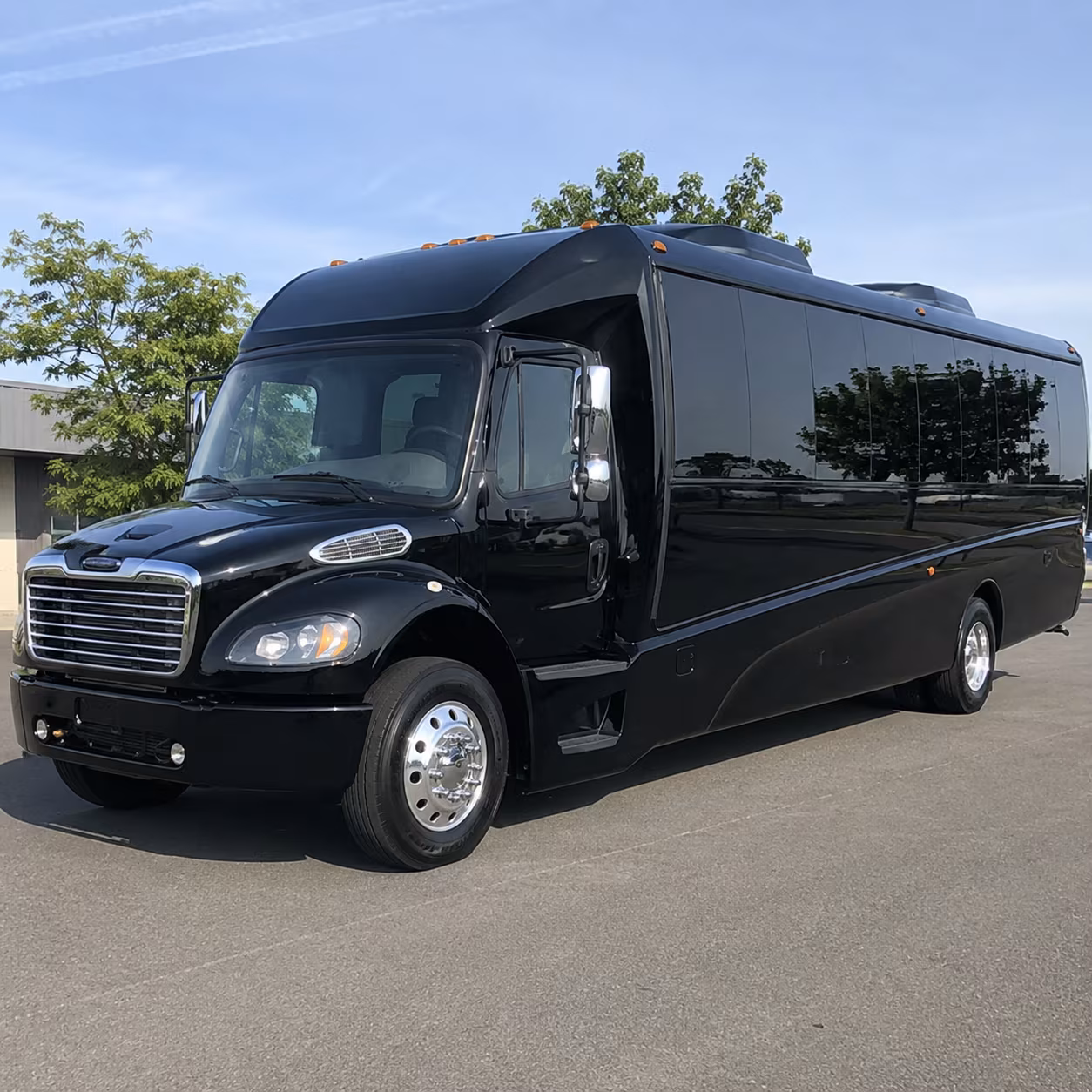 troy 28 passenger minibus